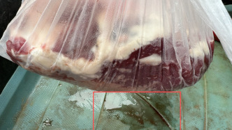 媒體調(diào)查徐州注水牛肉：一頭牛能注水超百斤，連夜送批發(fā)市場(chǎng)