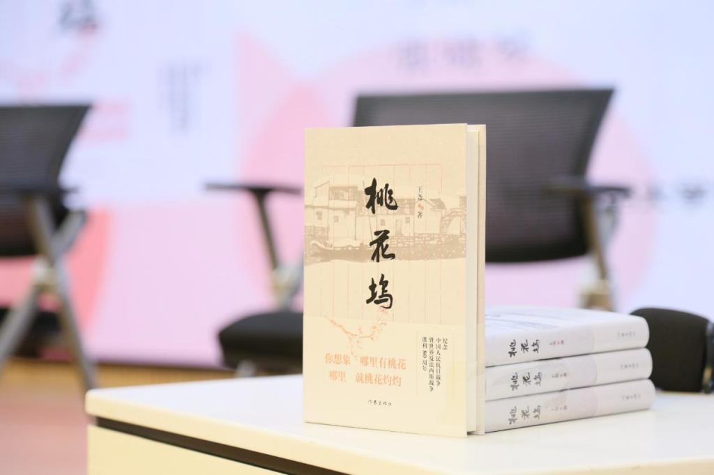 荐书｜他们写作，去向大千世界，也回到记忆深处