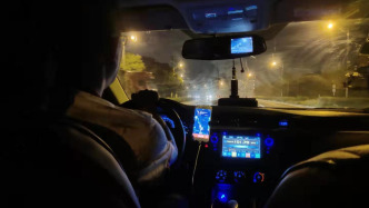 部分城市叫停網(wǎng)約車“一口價(jià)”，如何平衡乘客和司機(jī)權(quán)益？