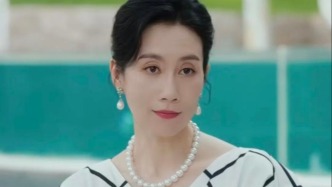 趙露思的風(fēng)頭，被她搶了？