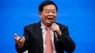 卸任福耀董事長，79歲曹德旺回應(yīng)澎湃：接班團(tuán)隊(duì)很優(yōu)秀，明年考慮徹底退休