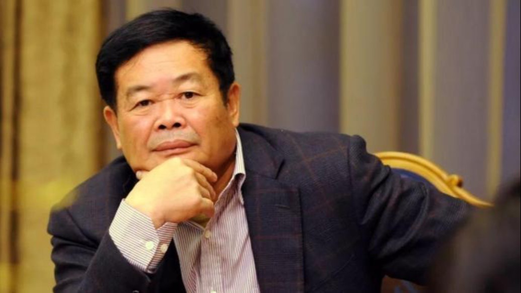 卸任福耀董事長，曹德旺回應(yīng)澎湃：我明年80歲，應(yīng)該退下來讓年輕人上，董事長只是個(gè)符號(hào)