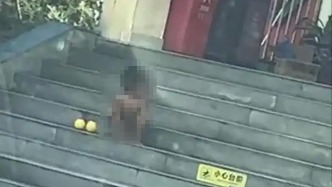 官方通报某高速服务区现赤裸小孩：初查未发现拐卖，将调查是否存虐待