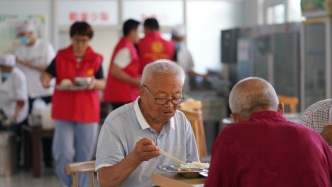 機關大院變“城市客廳”,機關食堂的煙火氣成文旅出圈密碼