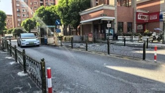 小區(qū)大門(mén)機(jī)動(dòng)車(chē)、非機(jī)動(dòng)車(chē)、行人混行，居民出行如何更安全？