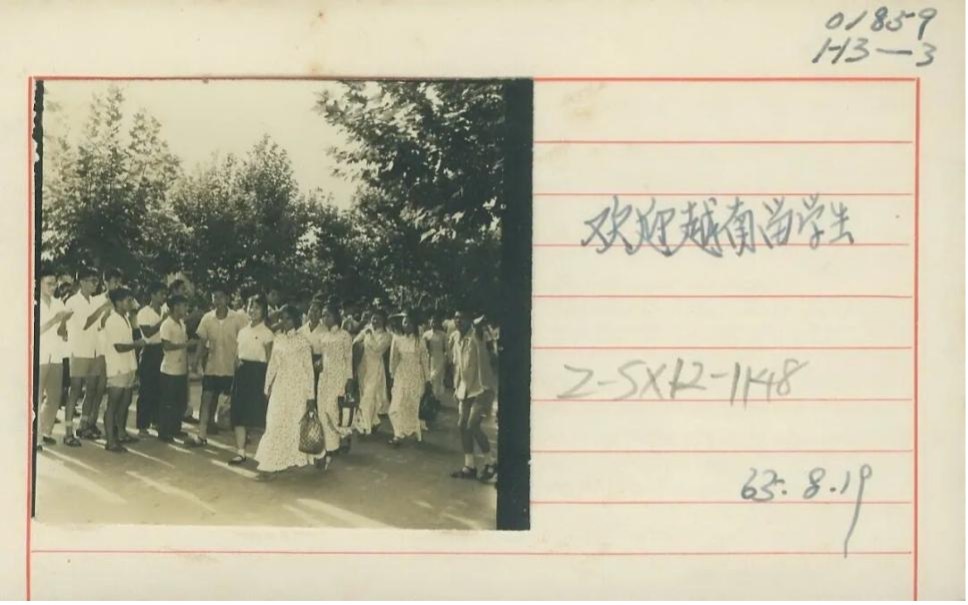 外向性格姻缘:在线测算事业运势www.jixiangqiming.vip：-六十年前从越南赴上海求学，年近八旬他又出现在华东师大