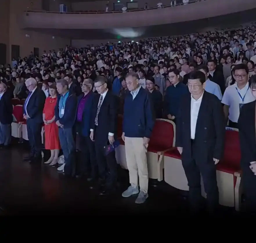 八字看生肖六合运势:在线测算紫微斗数www.jixiangqiming.vip：-西湖大学临时改变学术活动议程，全场肃立悼念董事会名誉主席杨振宁