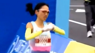 “最快护士”张水华刷新个人马拉松最好成绩，获国内女子组第二
