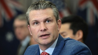 美防長稱襲擊哥倫比亞販毒船致3人死亡