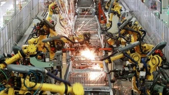 如何評(píng)價(jià)前三季度經(jīng)濟(jì)運(yùn)行總體表現(xiàn)，全年目標(biāo)能否實(shí)現(xiàn)？國家統(tǒng)計(jì)局答問