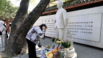 直播丨《沉默的榮耀》熱播，實(shí)探吳石故居瞻仰烈士雕像
