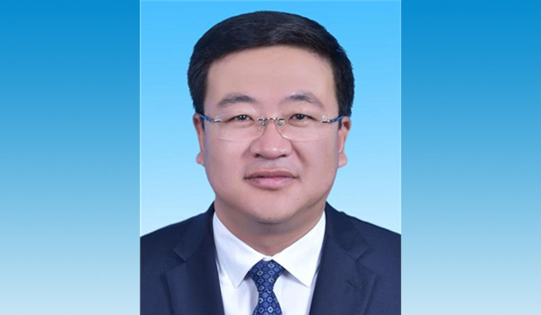 流年食神制杀财运:八字合婚www.jixiangqiming.vip：-范锐君已任退役军人事务部办公厅主任，此前在宁夏工作