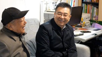 上任次日，洛陽市委書記陳春江看望慰問正市廳級老同志