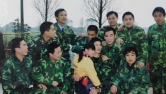 人心不涼｜一名獨生子退役軍人意外去世后，35位戰(zhàn)友幫他守護女兒