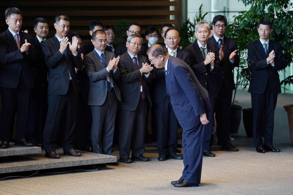 第1现场｜高市早苗当选日本首相，成为该国历史上首位女首相