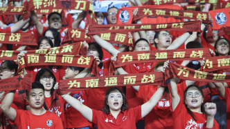 江蘇多座萬億城市部署沖刺全年目標，南京南通緊盯“蘇超”拼消費