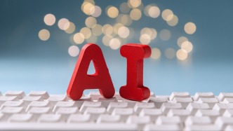 換臉換聲、版權(quán)侵權(quán)……生成式AI被濫用該如何治理？