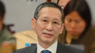 演员王劲松饰演郭沫若：走进一个伟大的灵魂