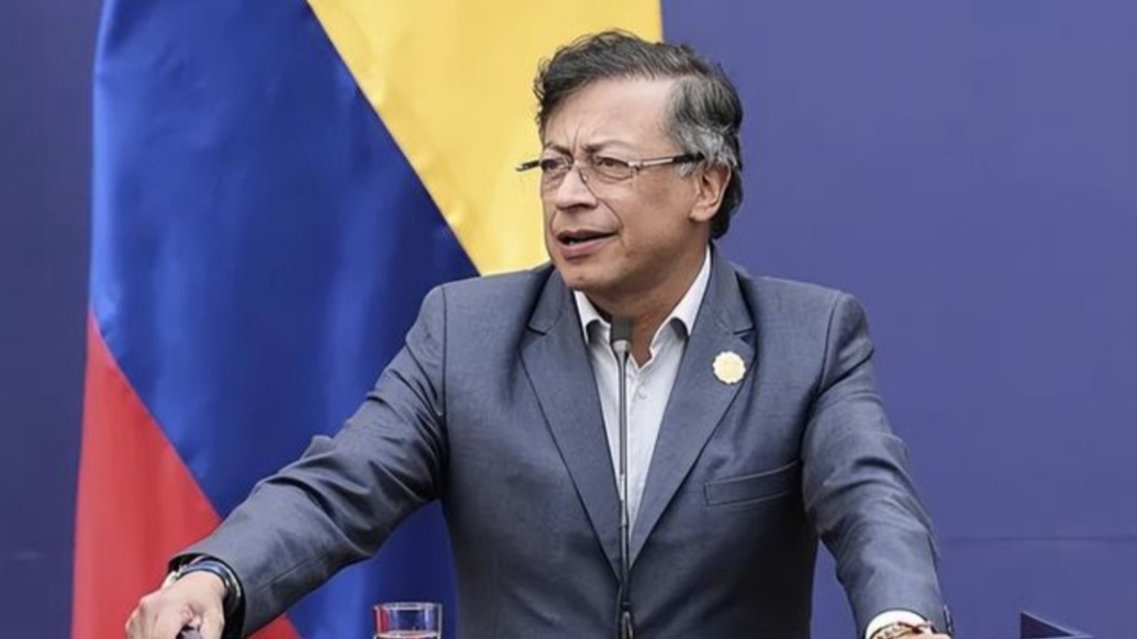 哥倫比亞總統(tǒng)：特朗普玷污哥倫比亞聲譽，妄圖繼續(xù)在加勒比?！巴稊S導(dǎo)彈”