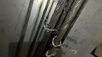 一小區有23部電梯鋼繩被破壞，呼市賽罕區警方通報兩人被刑拘
