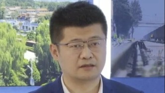 连帆已任华新燃气集团公司党委委员、副总经理