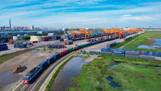 前三季度國家鐵路發(fā)送貨物30.3億噸，同比增長3.4%