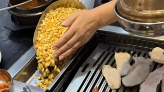 开麦丨一根玉米，为何烧出舆论的“大火”？