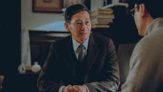 《阵地》：铭记那段以笔为枪的峥嵘岁月