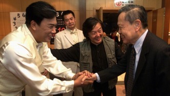 《哥本哈根》再登國(guó)話劇場(chǎng)，楊振寧曾贊“藝術(shù)與科學(xué)相通”