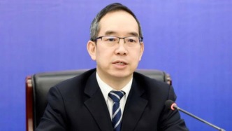 貴州茅臺(tái)時(shí)隔一年半再度換帥：陳華接替張德芹任集團(tuán)黨委書記