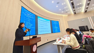 新書《數(shù)字時(shí)代的政治》發(fā)布：探討AI造成的失業(yè)等問題