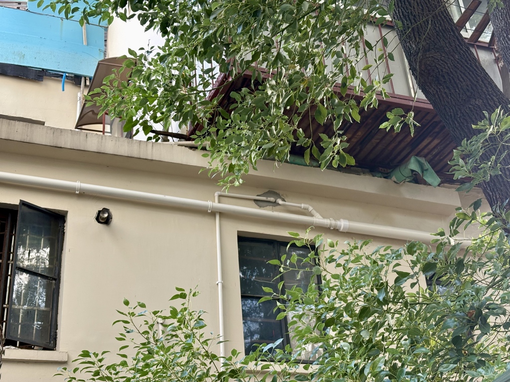 告别“拎马桶”|一平方米的改变有多难? 4 resize,w 1024