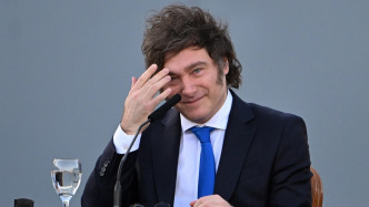 經(jīng)濟(jì)危機(jī)和特朗普“干預(yù)”之下，阿根廷中期選舉考驗(yàn)米萊