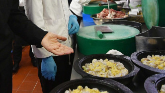 多地開展專項抽檢，經濟日報關注網紅餐廳從爆紅到涼涼背后