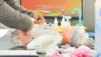 工人日報(bào)：培養(yǎng)“帶娃專家”，讓“幼有所育”惠及千家萬戶