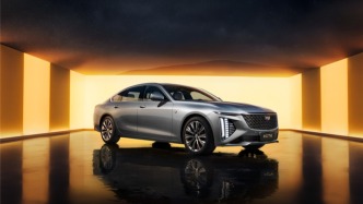 凯迪拉克新CT6上市，百万级磁浮底盘重塑豪华标准