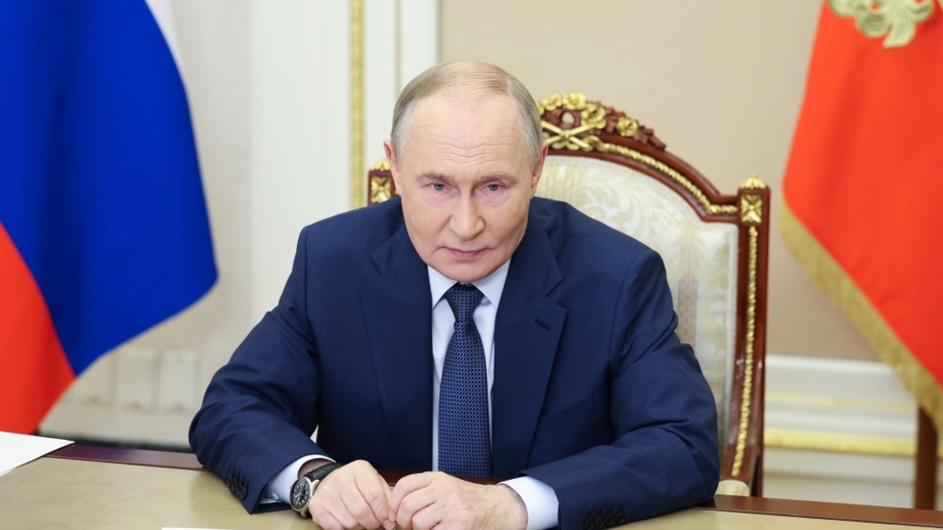 俄試射“波塞冬”無(wú)人潛航系統(tǒng)，普京：威力遠(yuǎn)超“薩爾馬特”