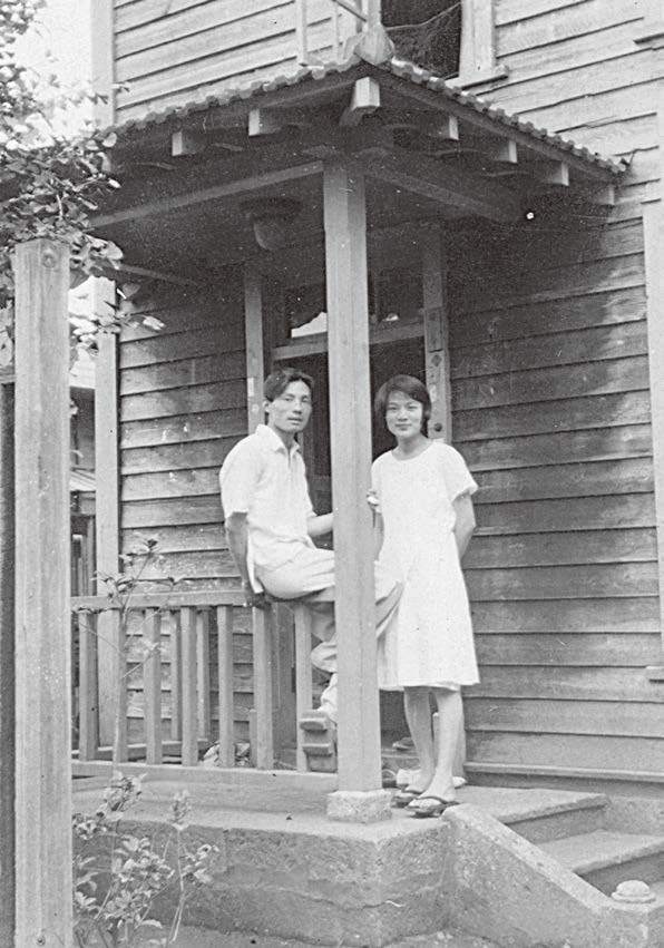 夏衍诞辰125周年｜专访沈芸：我爷爷终身都有地下党情结，他不喜欢讲苦难