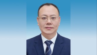 海南定安縣委書記（副廳級(jí)）劉峰松調(diào)任省工商聯(lián)黨組成員