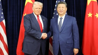 中美元首會(huì)晤，習(xí)近平同特朗普握手合影