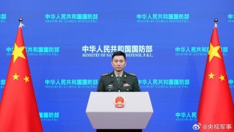 中印邊防部隊官兵交換糖果？國防部答澎湃：這種友好互動有助于增進理解互信