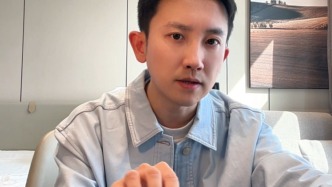 曾被音樂(lè)圈業(yè)內(nèi)大佬說(shuō)“轉(zhuǎn)行吧”，《沒(méi)出息》創(chuàng)作者王搏回憶：當(dāng)時(shí)覺(jué)得天塌了