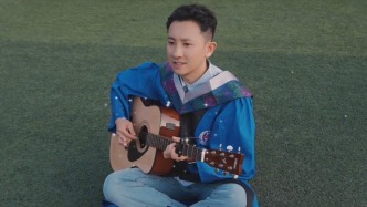 寫(xiě)的歌都一個(gè)調(diào)調(diào)？《沒(méi)出息》創(chuàng)作者王搏回應(yīng)被網(wǎng)友稱“江郎才盡”