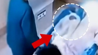 寧德一新生兒轉(zhuǎn)運(yùn)時(shí)墜地骨折，醫(yī)院通報(bào)：相關(guān)人員停職，將徹查追責(zé)