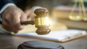 背負兩條人命的罪犯周權、李冬今天被執行死刑