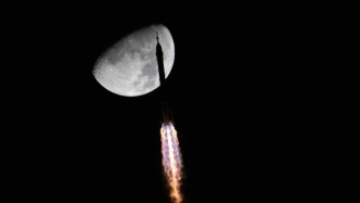 視頻丨中國航天一箭穿月