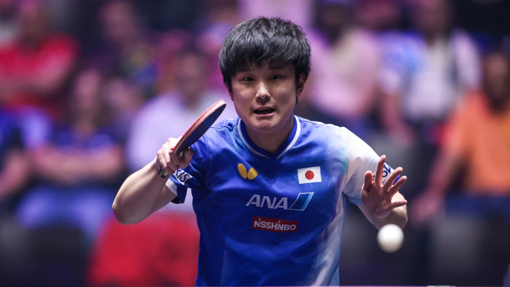 決勝局連輸6分!張本智和遭遇大逆轉(zhuǎn),無(wú)緣法國(guó)冠軍賽八強(qiáng)