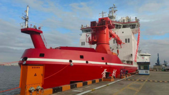 向著8萬海里！中國第42次南極考察隊(duì)起航