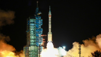 一周圖片｜神舟廿一叩蒼穹，載人航天再啟新程