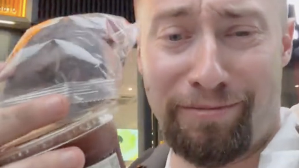 “很難不喜歡中國(guó)”，一杯“無(wú)需確認(rèn)”的咖啡讓外國(guó)友人感嘆